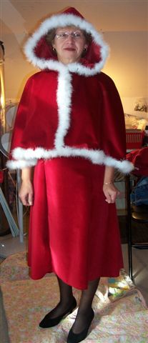 Christmas wedding with cape..red velvet with fur
